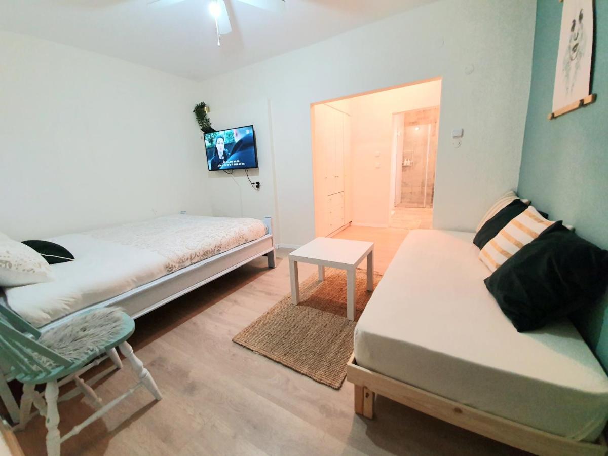 Sunshine Suite Boutique Only 5 Min Walk To The Beach - By Seaelo เอลัต ภายนอก รูปภาพ